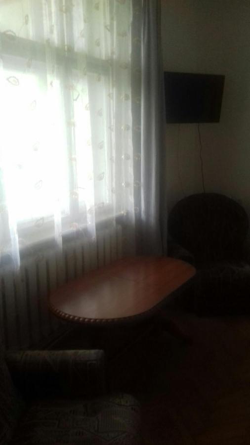 Gelena Гостьовий Двір Uzhhorod Bagian luar foto